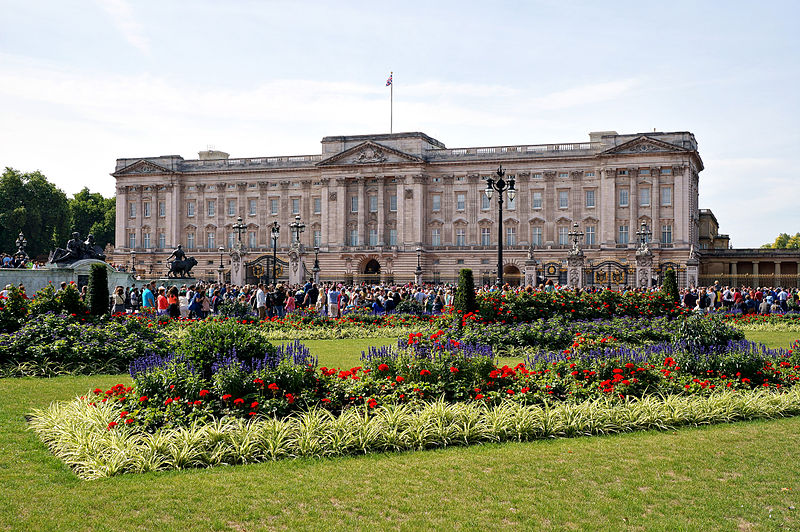 buckingham palace of london