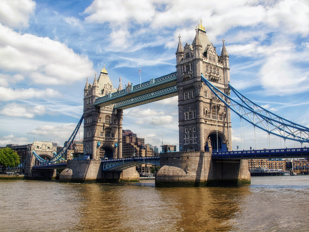 tower bridge london